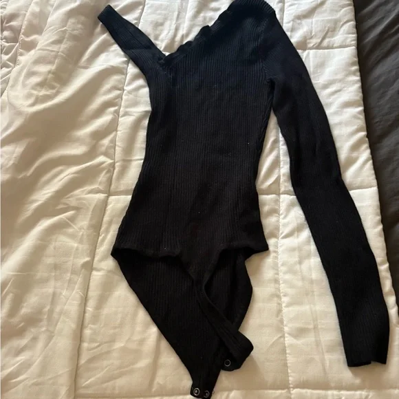 Abercrombie & Fitch Black Ribbed Bodysuit - Picture 3 of 4